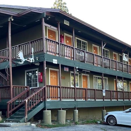 Мотель Deep Creek Arrowbear Lake Экстерьер фото